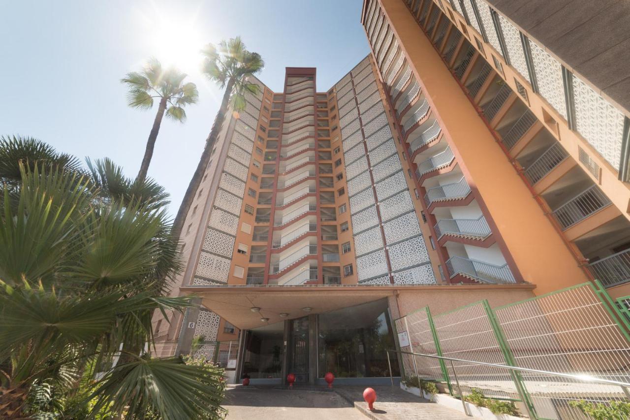 Moonkey - Apto Paris Con Piscina Y Parking Lejlighed Benidorm Eksteriør billede